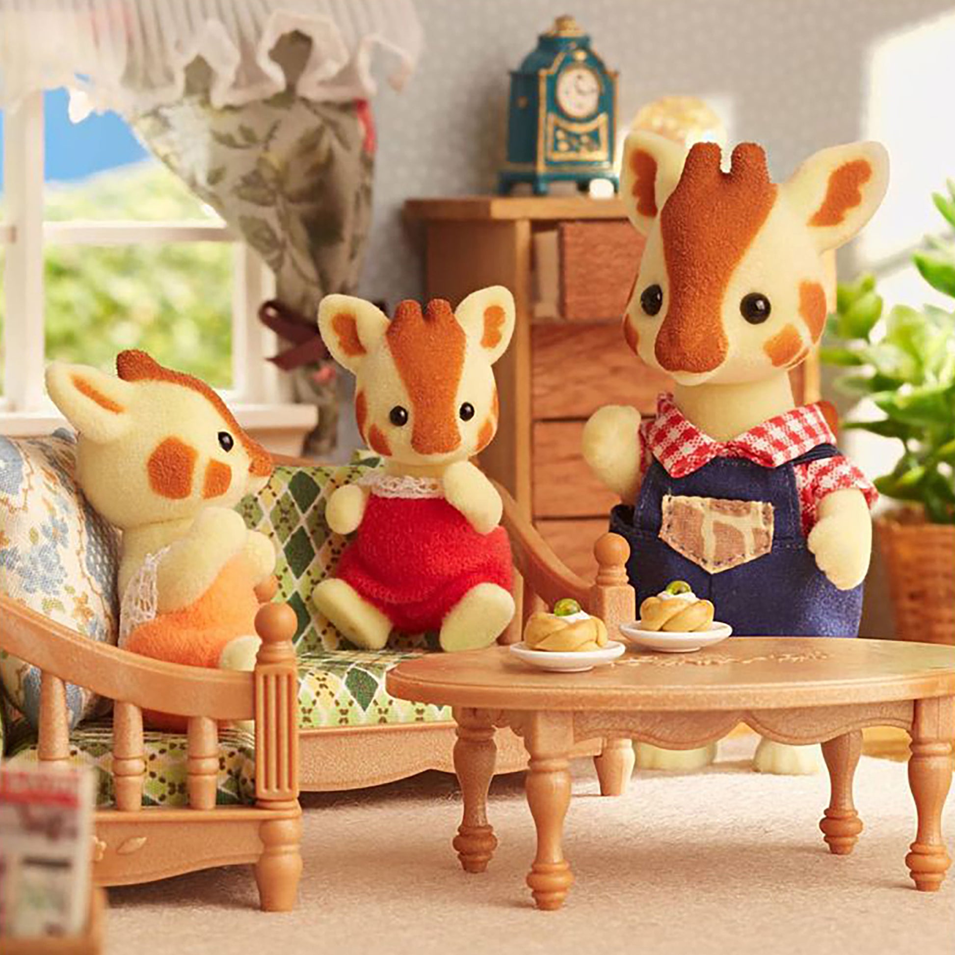 Sylvanian Families Giraffe Family