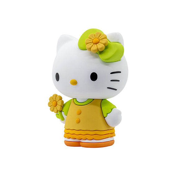 Hello Kitty Dress Up Diary 7cm Four Seasons Mystery Box Figurine