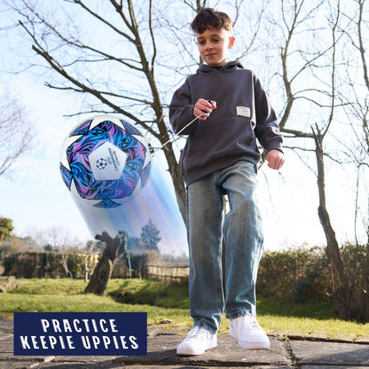 Perfect for young footballers, the Champions League Size 3 Skills Ball Trainer helps improve coordination, touch, and confidence during training sessions.