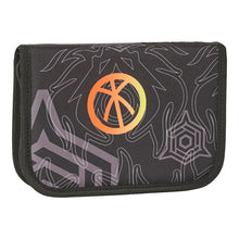 Keep your stationery secure and organised with this bold LEGO Ninjago Reach Beyond Pencil Case.
