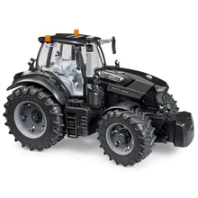 Bruder DEUTZ-FAHR 8280 TTV Warrior