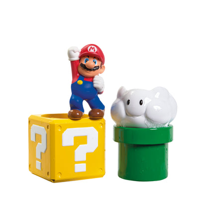 Super Mario Pour & Nest bath toy
