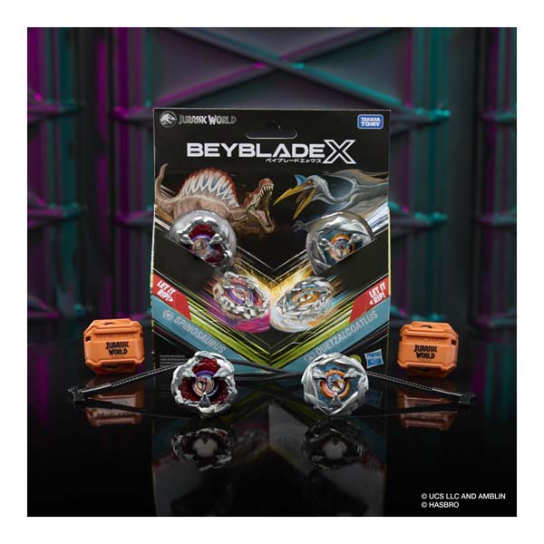 BeyBlade Jurassic  Spinosaurus vs. Quetzalcoatlus