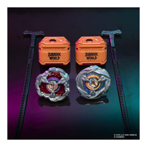 BeyBlade Jurassic  Spinosaurus vs. Quetzalcoatlus