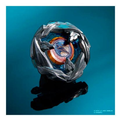 BeyBlade Jurassic  Spinosaurus vs. Quetzalcoatlus