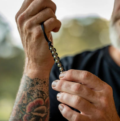 Kaiko HAND Caterpillar Fidget Black