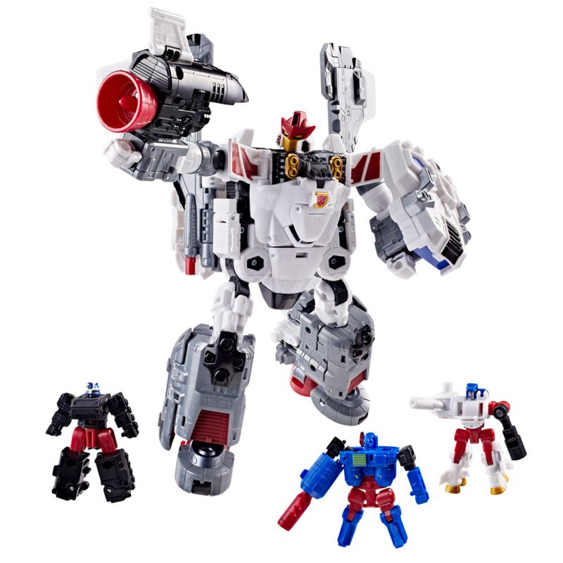 Features premium details inspired by Transformers Armada.