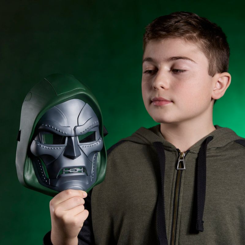 Marvel Studios Avengers Doomsday Doctor Doom Power Surge FX Mask
