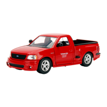 Fast & Furious - 1:24 99 Ford SVT F150 Lightning Diecast Vehicle