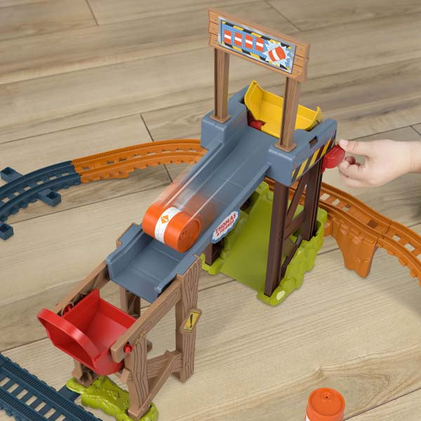 Fisher-Price Thomas & Friends Diesel'S Lift & Load Construction Set