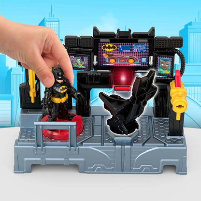 Imaginext DC Super Friends Bat Command Center