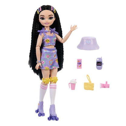 Barbie Dream Besties Skate Party Renee  Doll And Accessories