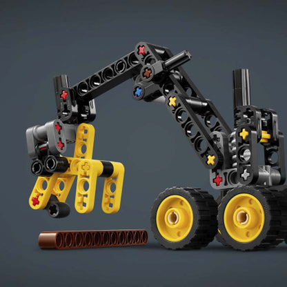 LEGO Technic John Deere 1470H Wheeled Harvester