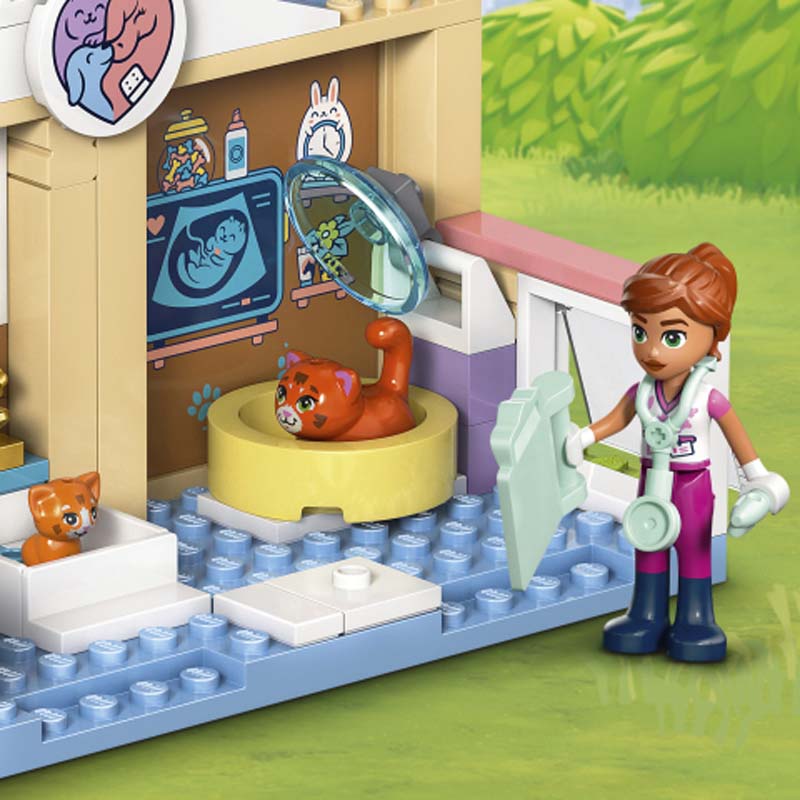 LEGO Friends Animal Vet Clinic 42696