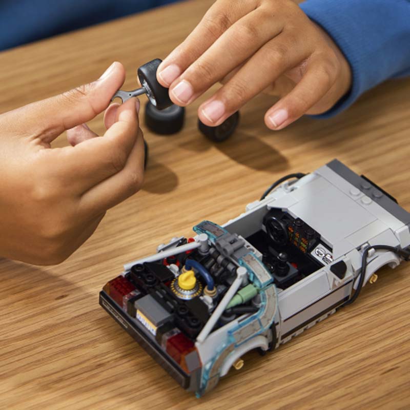 LEGO Speed Champions Time Machine from Back to the Future 77256