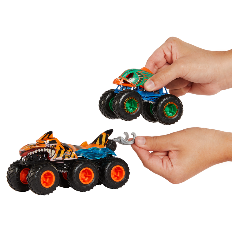 Hot Wheels Monster Trucks and Big Rigs Tiger Shark