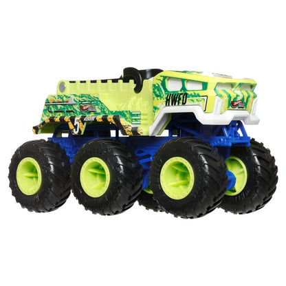Hot Wheels  Monster Trucks Big Rigs Alarm 5 Vehicle