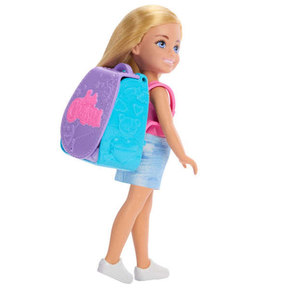 Barbie Family & Friends Chelsea Cupcake Baking Backpack Chelsea Doll and Accessories