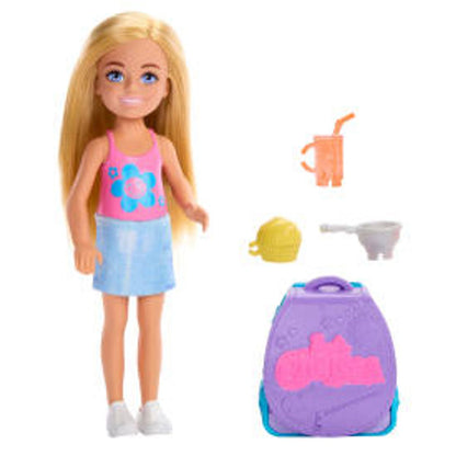Barbie Family & Friends Chelsea Cupcake Baking Backpack Chelsea Doll and Accessories