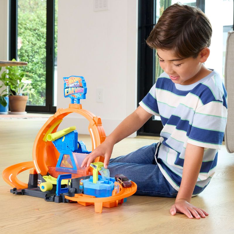 Hot Wheels City Mega Loop Car Wash