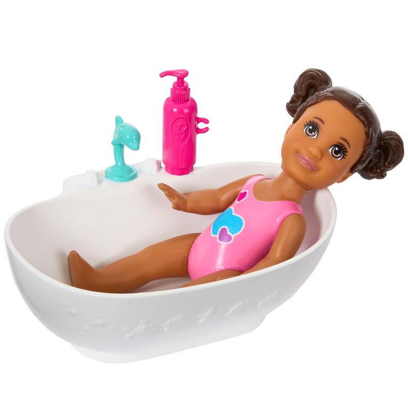 Barbie Skipper Babysitters Playset & 6 Accessories