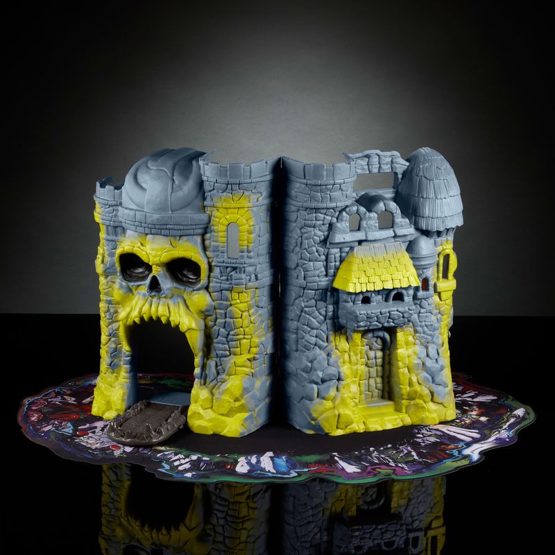 Masters of the Universe Vintage Castle Grayskull Playset with Display Mat