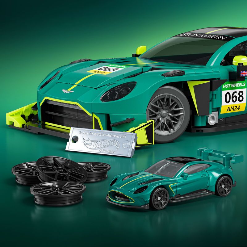 Brick Shop Hot Wheels '24 Aston Martin Vantage Gt3