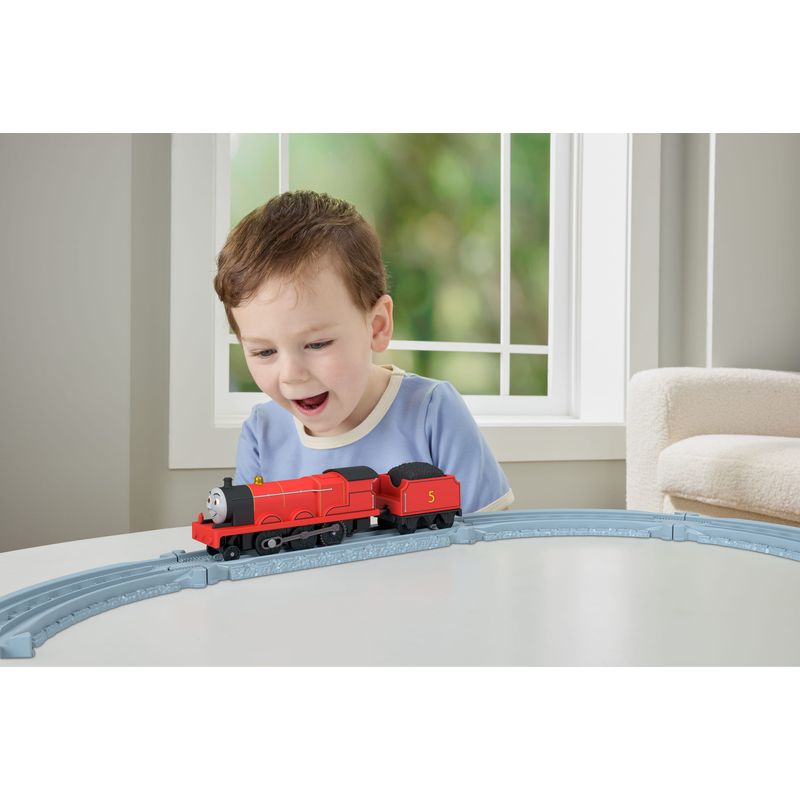 Thomas & Friends By Fisher-Price Motorized Train Engine & Tender James