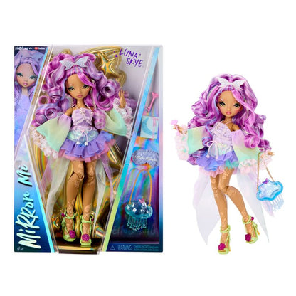 Mirror Mi Fashion Doll  Luna Skye Dreamy