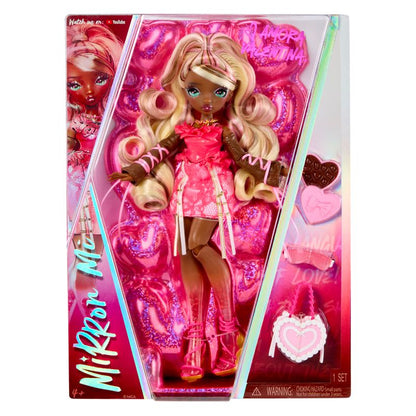 Mirror Mi Fashion Doll Amora Valentina Love