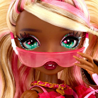 Mirror Mi Fashion Doll Amora Valentina Love