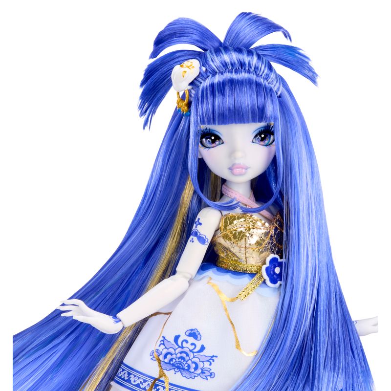 Mirror Mi Fashion Doll  Suki Goldpetal Fragile