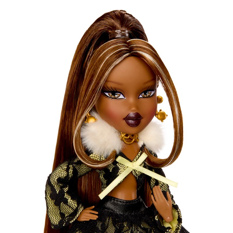 Bratz Stylin' Birthday Doll Sasha
