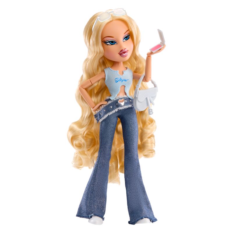 Bratz 2001 Reimagined Dolls Cloe