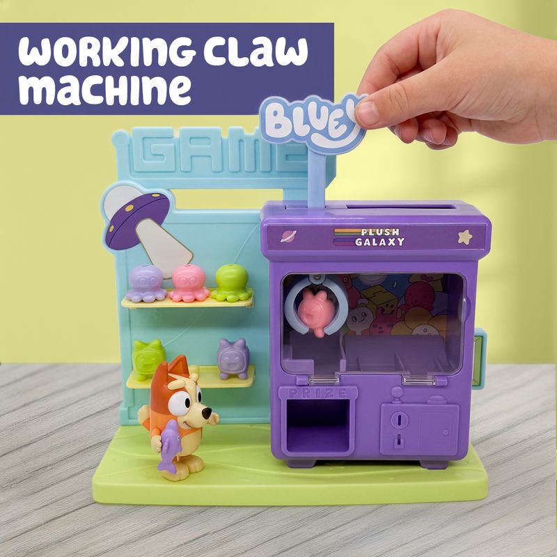 Bluey Bingo Mini Claw Machine Playset