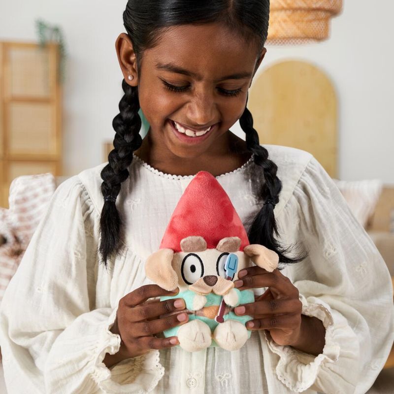 Bluey S15 Plush Piece Garden Gnome