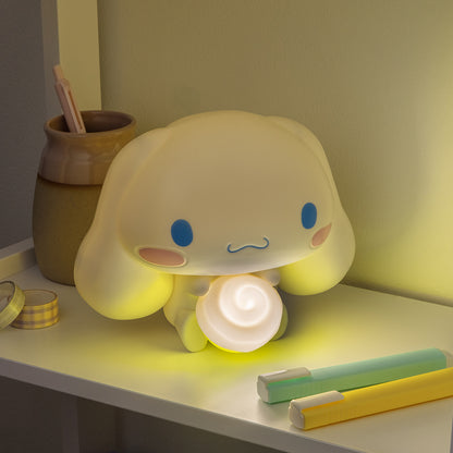 Hello Kitty Cinnamoroll Globuddies Light