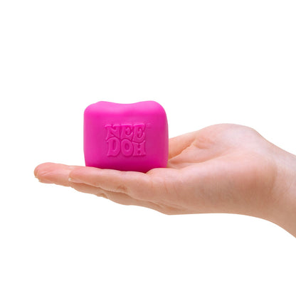 Needoh Colour Change Cube Shape NeeDoh