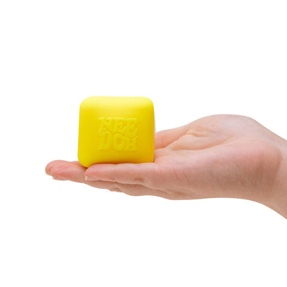 Needoh Colour Change Cube Shape NeeDoh
