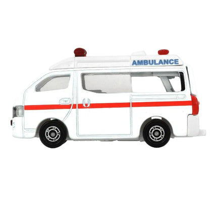 Tomica (Regular) No.18 Nissan Nv350 Caravan Ambulance