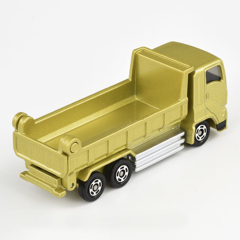 Tomica (Regular) No.101 Isuzu Giga Dump Truck