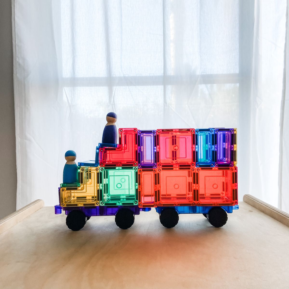 Tile Tek 28 Piece Car Set