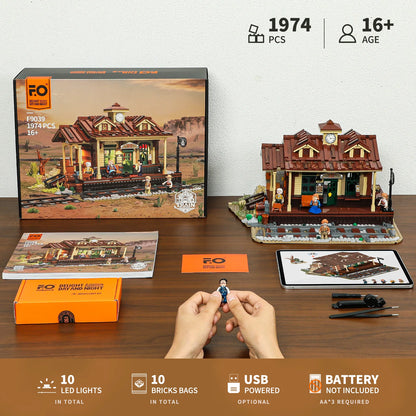 PRE-ORDER | Lumibricks West Train Station