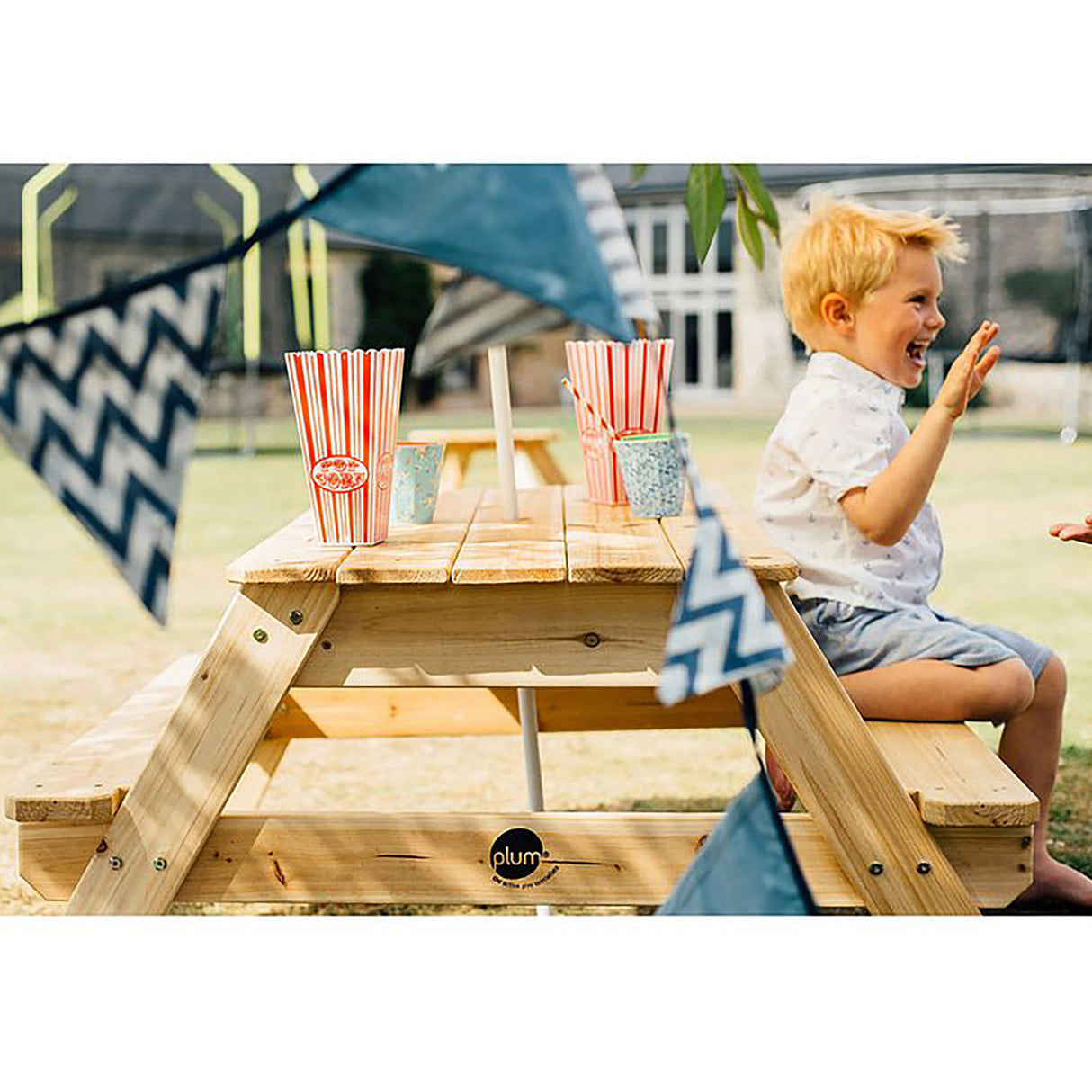 Plum Picnic Table with Umbrella