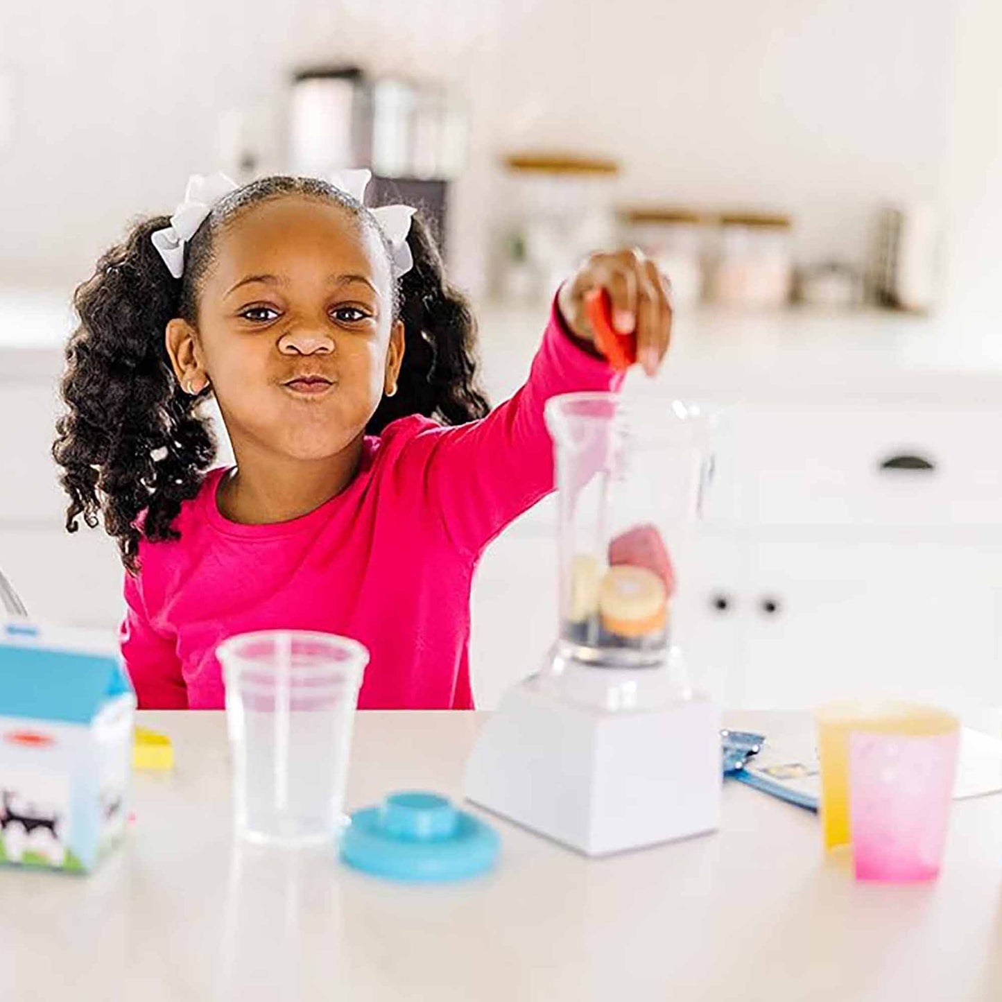 Melissa & Doug Smoothie Maker Blender Set
