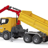 Bruder 1:16 Scania Super 560r Construction Truck with Crane and 2 Pallets