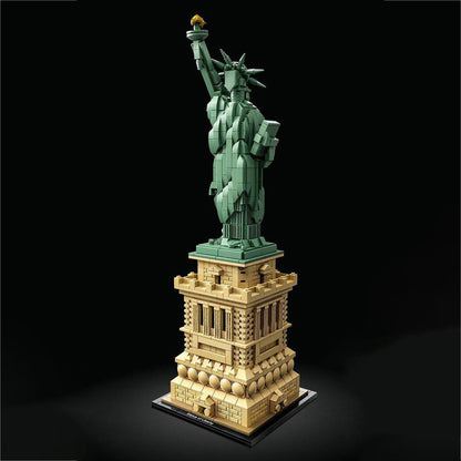 LEGO Architecture Statue of Liberty 21042 (1685 pieces)