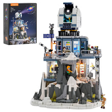 PRE-ORDER | Lumibricks Alpine Observatory