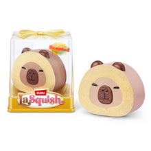 ZURU La Squish Scented Slow Rise Series 1 Capybara Cake Roll