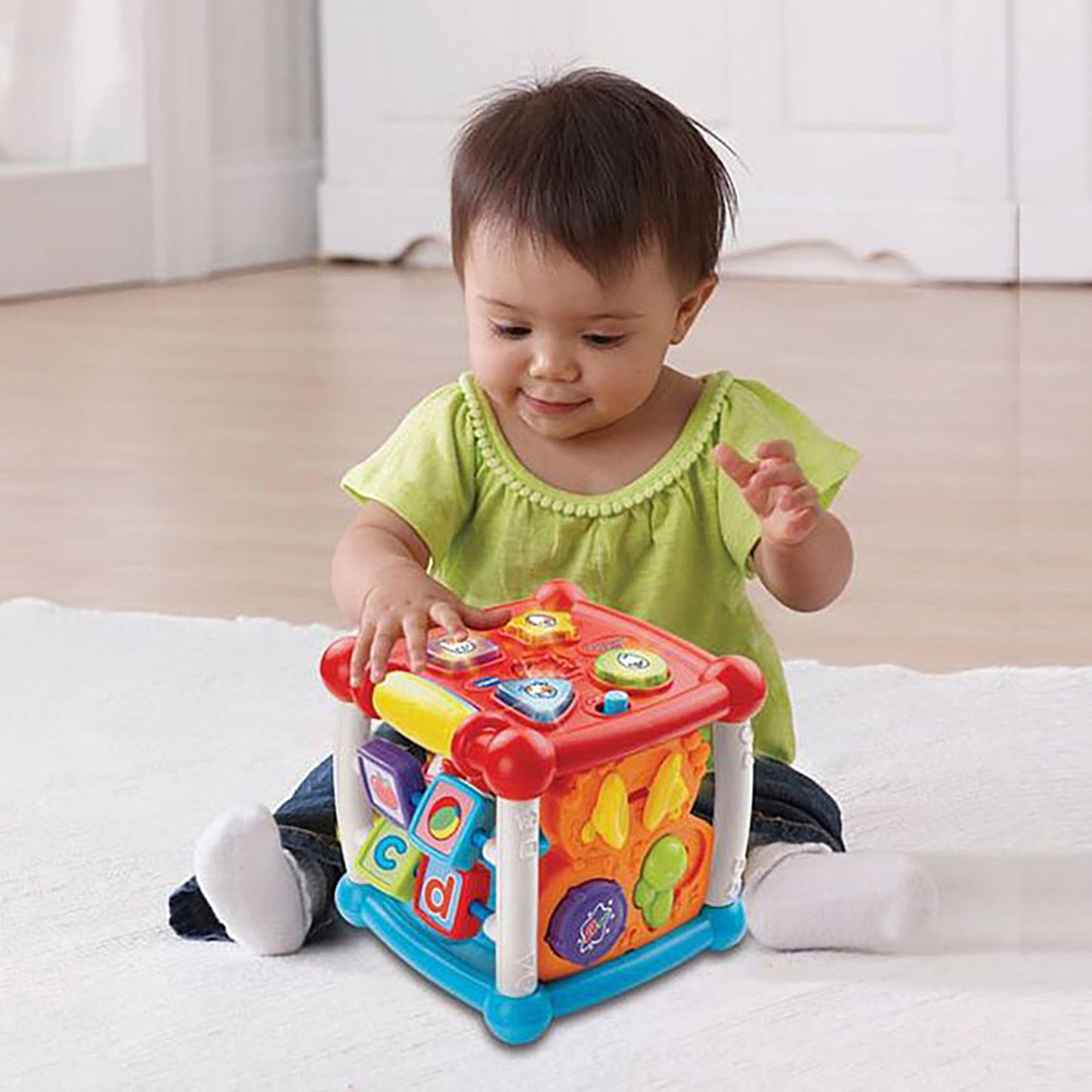 VTech Baby Turn & Learn Cube